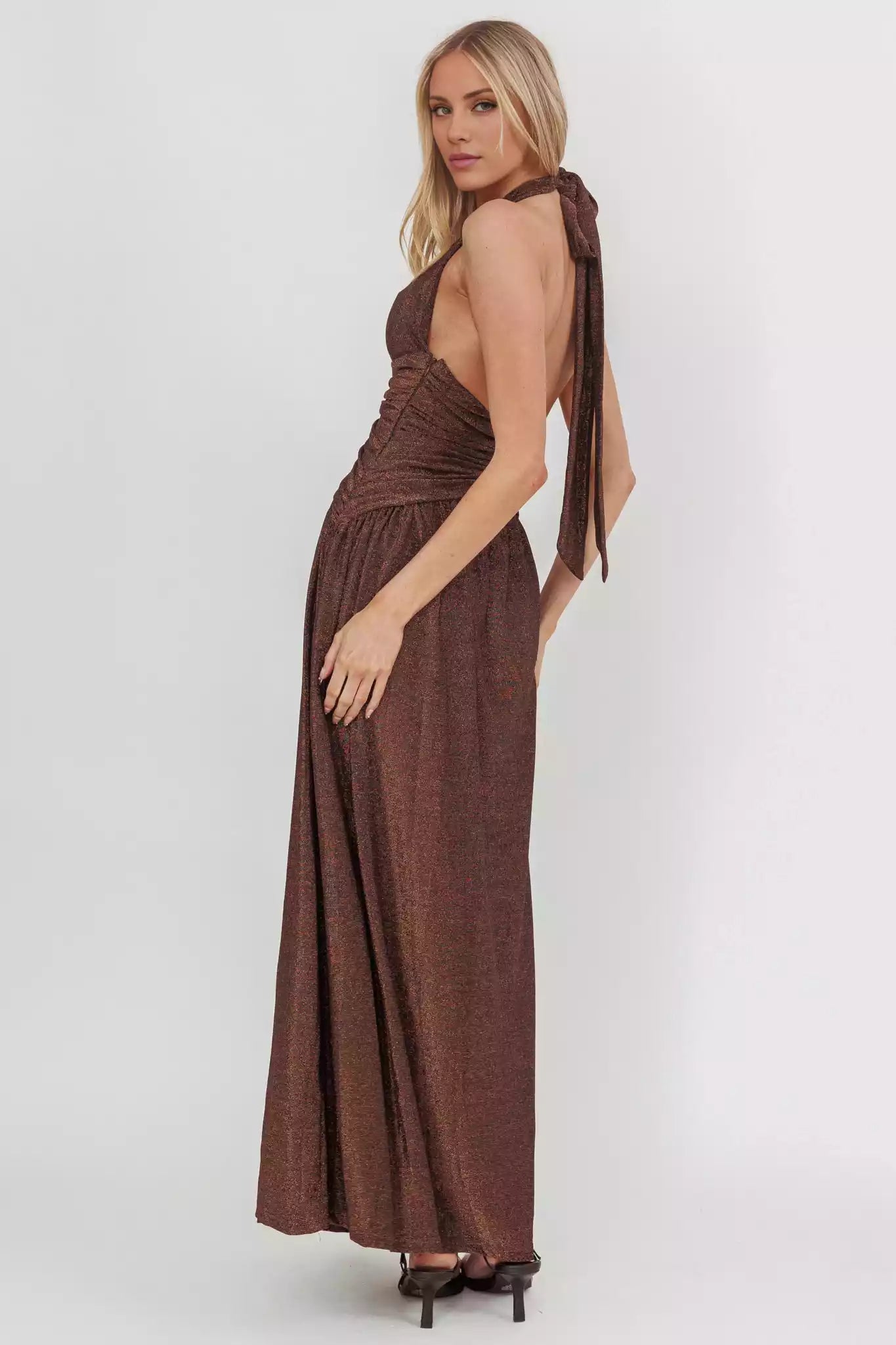 Absolutely stunning hanging neck collar, exposed back, side zipper, front leg slit Prom Dresses