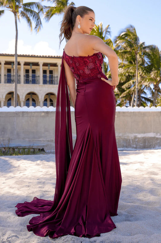 Asymmetric design of mermaid single shoulder strap and floor length skirt