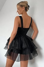 Black A-Line Straps Sweetheart Ruffles Short Party Homecoming Dress