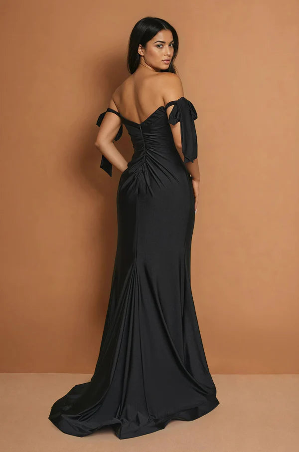 Black Off-Shoulder Bow Strap Ruched Mermaid Train Maxi Evening Dresses