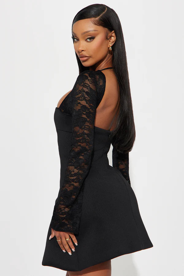 Black Square Neck Lace Long Sleeve Homecoming Dresses