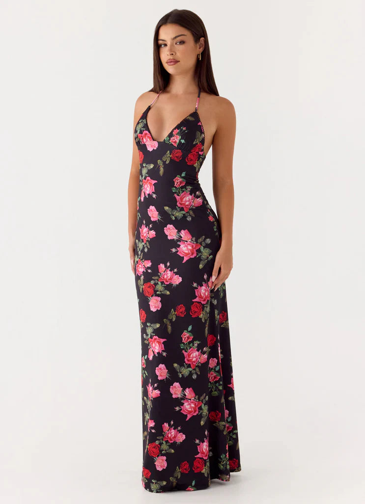 Black Strapless Ruched Waist Flowy Maxi Prom Dress For Elegant Formal Events