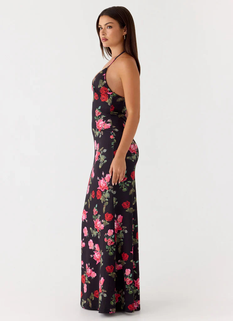Black Strapless Ruched Waist Flowy Maxi Prom Dress For Elegant Formal Events