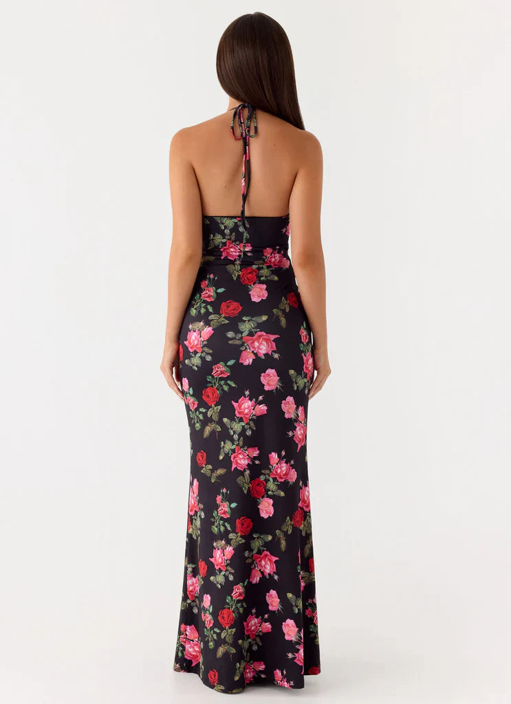 Black Strapless Ruched Waist Flowy Maxi Prom Dress For Elegant Formal Events