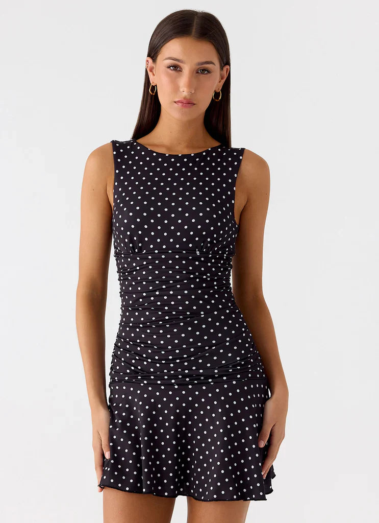 Black White Polka Dot Sleeveless Ruched Flared Mini Dress For Elegant Casual Party Events