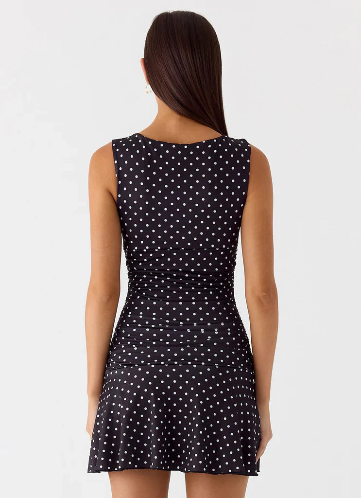 Black White Polka Dot Sleeveless Ruched Flared Mini Dress For Elegant Casual Party Events
