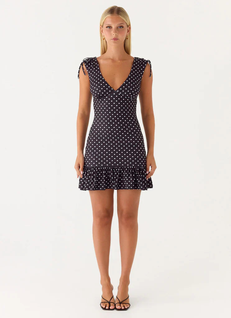 Black White Polka Dot V-Neck Tie Shoulder Ruffle Mini Dress For Elegant Casual Party Events