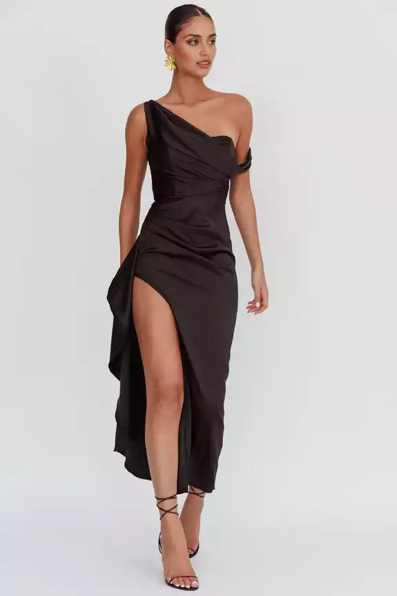 Charm and exquisite satin, ultra long shoulder exposed front leg slit, invisible back zipper Prom Dresses