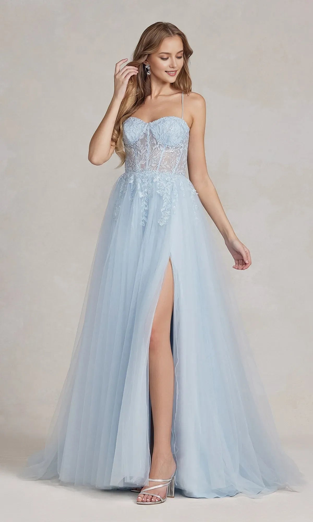  Charming A-Line Sweetheart Neck Spaghetti Straps Floor-Length Crisscross Back Lace Applique Tulle High-Slit Prom Dresses