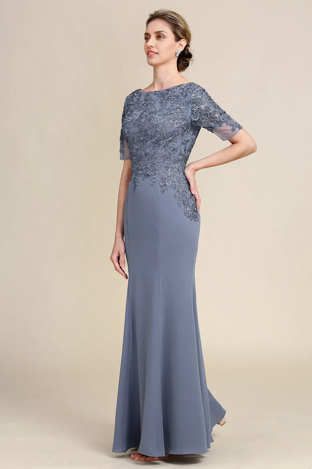 Charming mermaid floor mopping chiffon applique short sleeved back zipper bridal mother dress