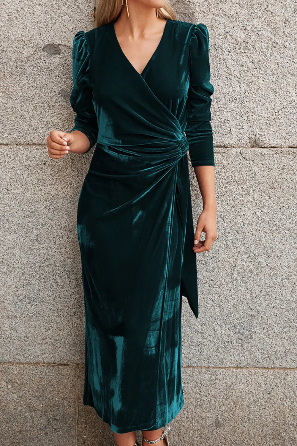 Charming velvet V-neck slim fit long sleeved pleated bridal mother dress