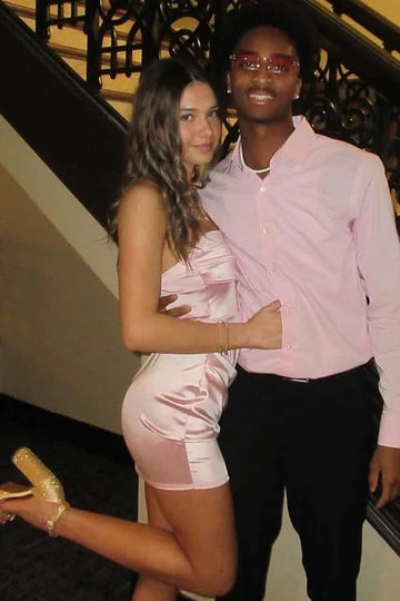 Chic Strapless Stain Pleated Sleeveless Tight Short Homecoming Party Dress