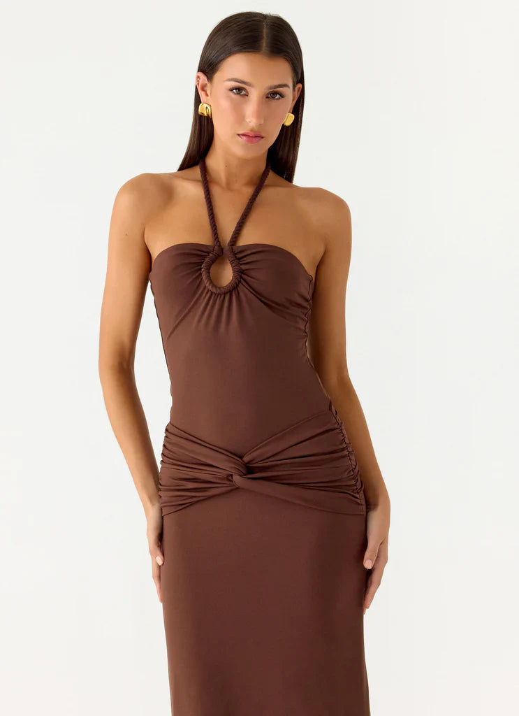Chocolate Brown Halter Neck Ruched Tie Maxi Prom Dress For Elegant Formal Evenings