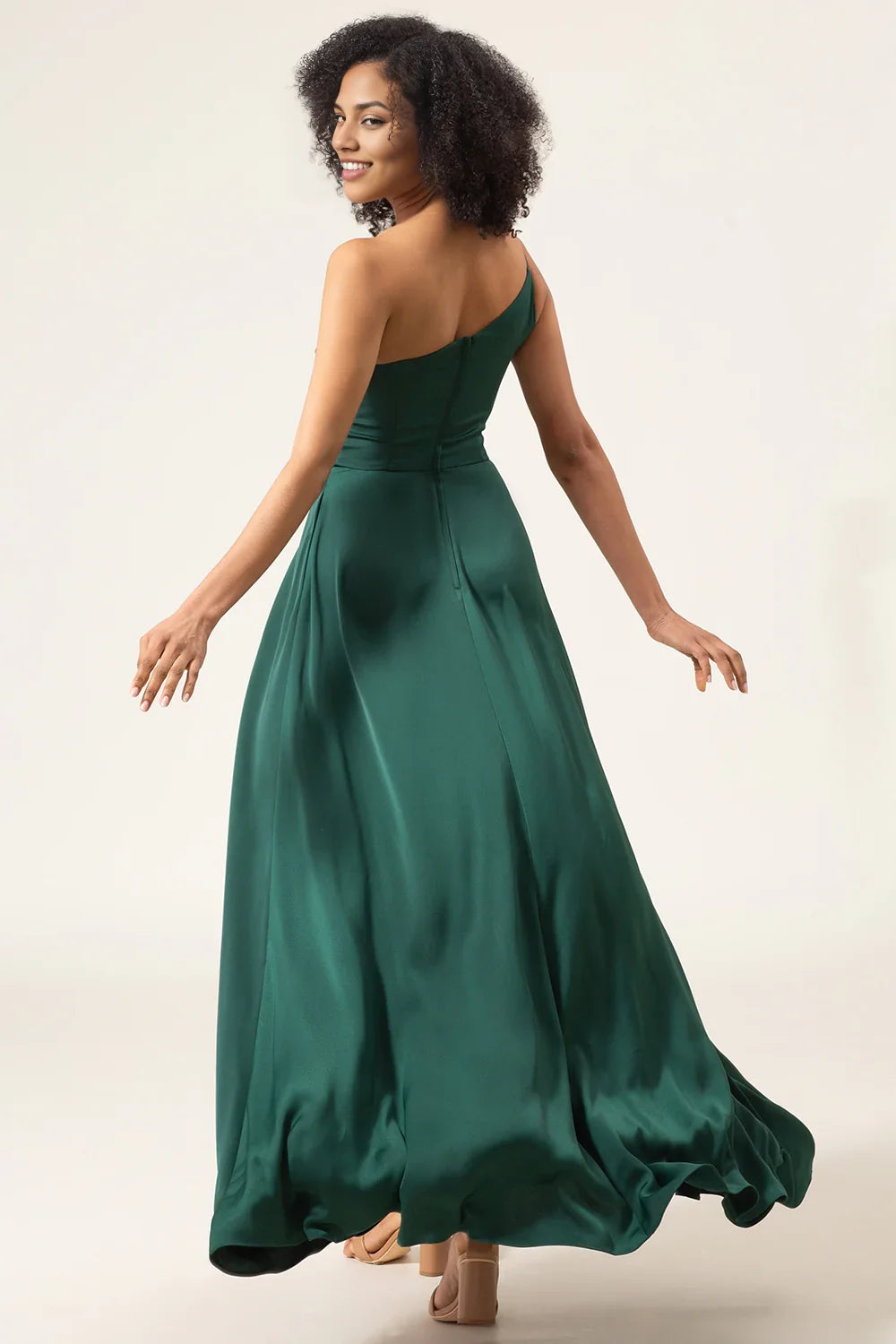 Classic A-line single shoulder sleeveless and floor chiffon slit bridesmaid dress
