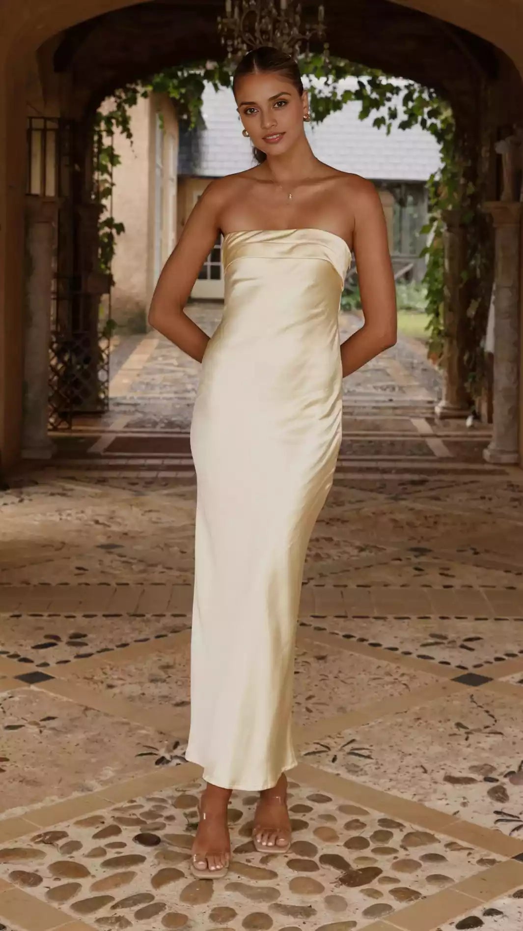 Classic strapless neckline with elastic cut and pleated details, hidden side zipper Prom Dresses