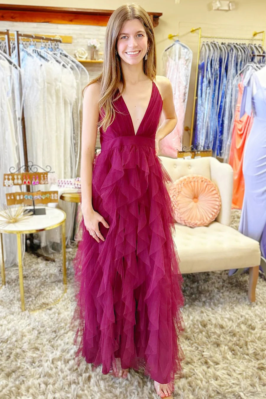 Cross back backless V-neckline pleated long skirt