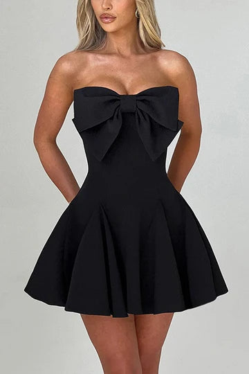Cute Strapless A-Line Bow Sleeveless Mini Homecoming Party Dress