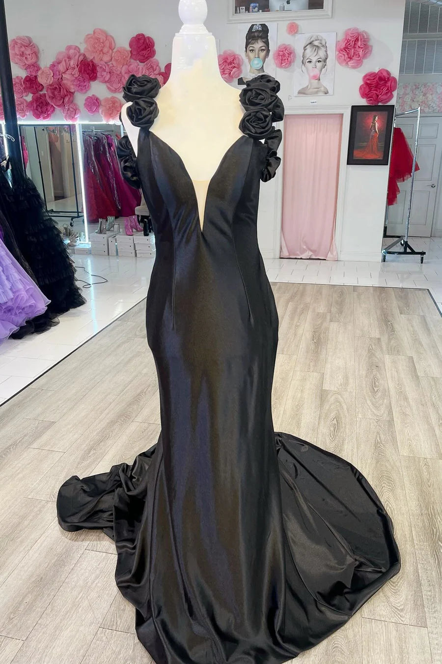Deep V backless mermaid long dress with floral 3D design