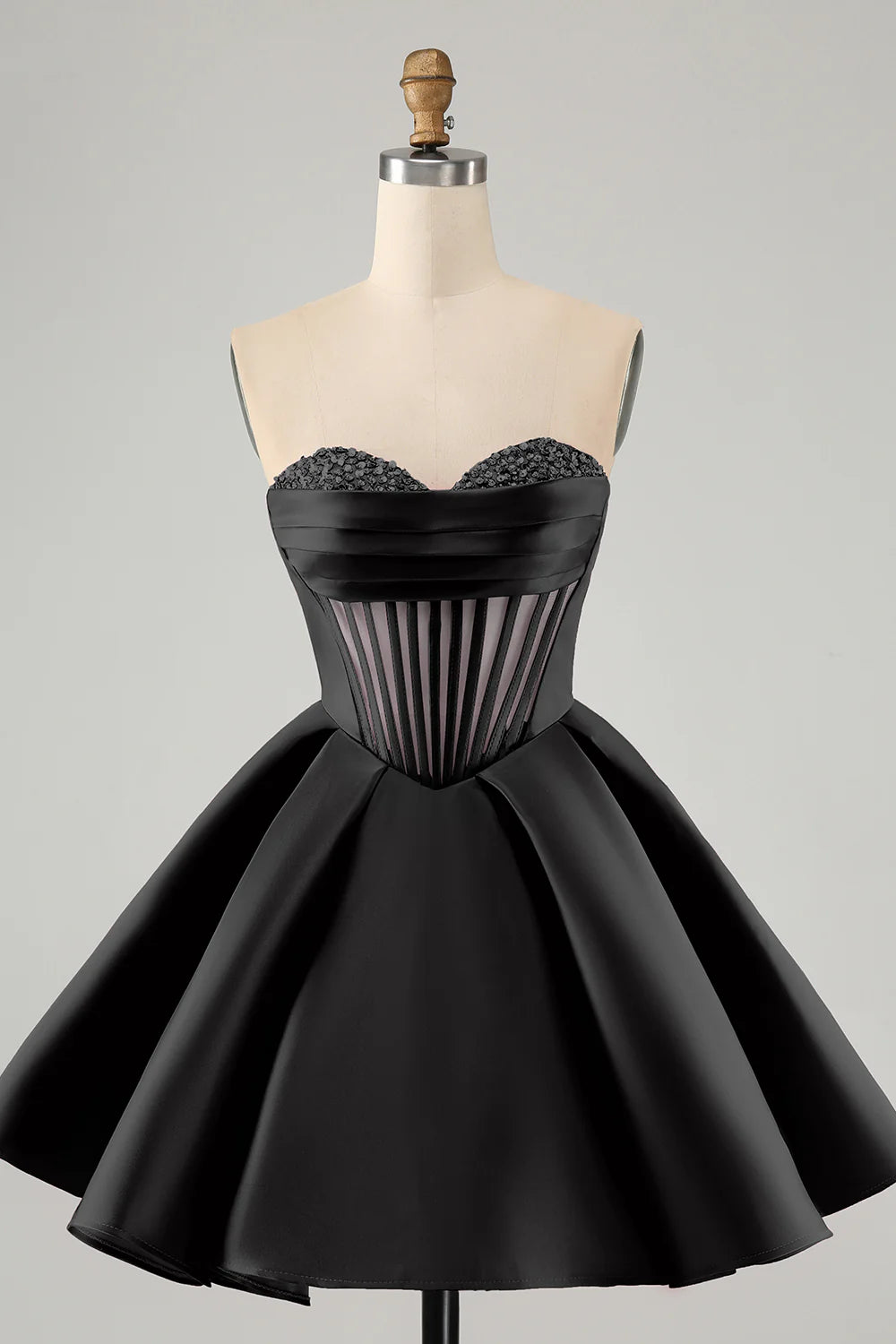 Black A-line sweetheart corset short homecoming dress with beading.