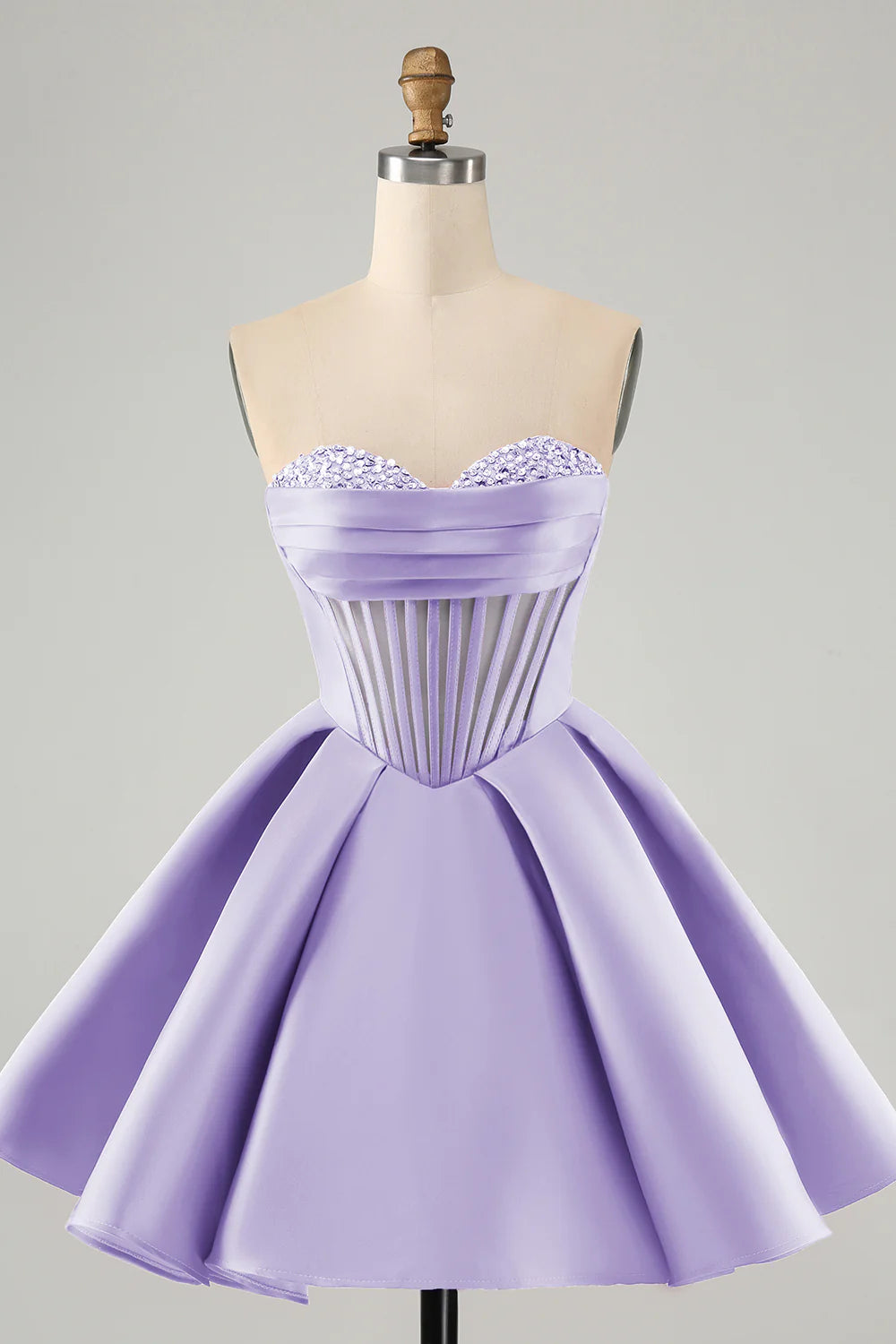 Lilac A-line sweetheart corset short homecoming dress with beading.