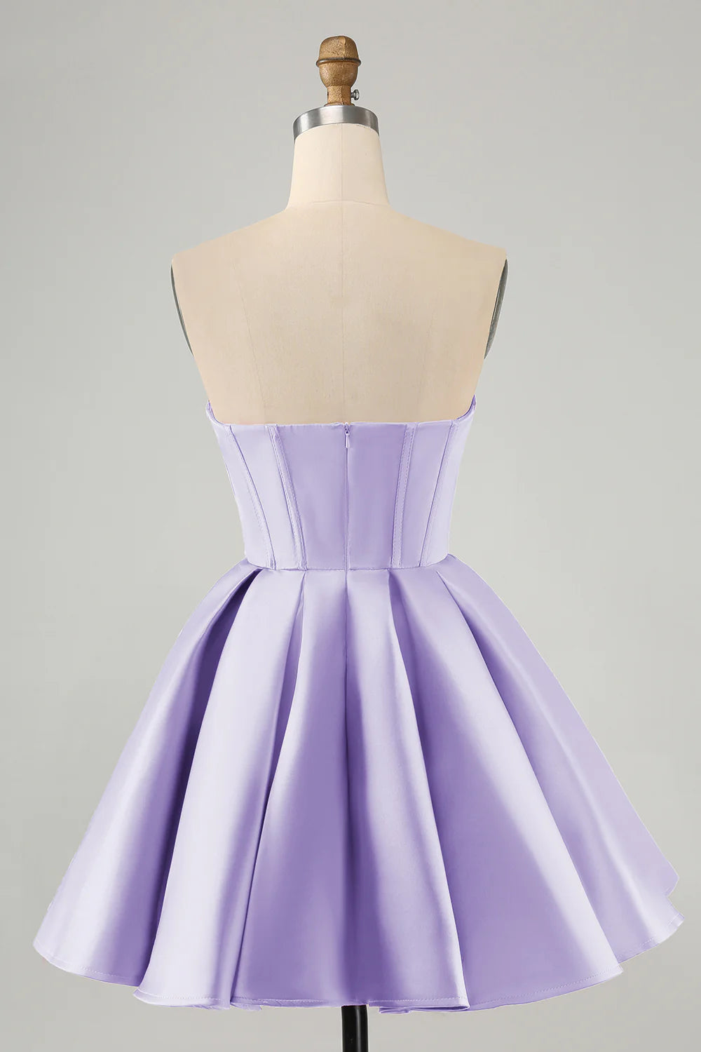 Lilac A-line sweetheart corset short homecoming dress, back view.
