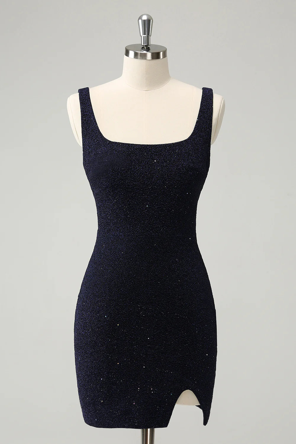 Model wearing a dark blue bodycon square neck short homecoming dress with a side slit.