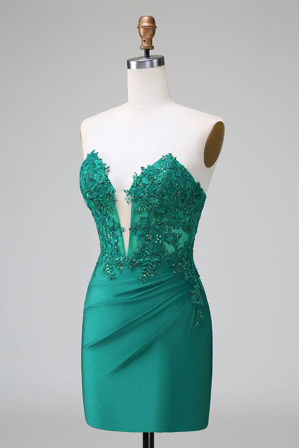 Close-up of beading detail on Dark Green Bodycon Strapless Homecoming Dress.