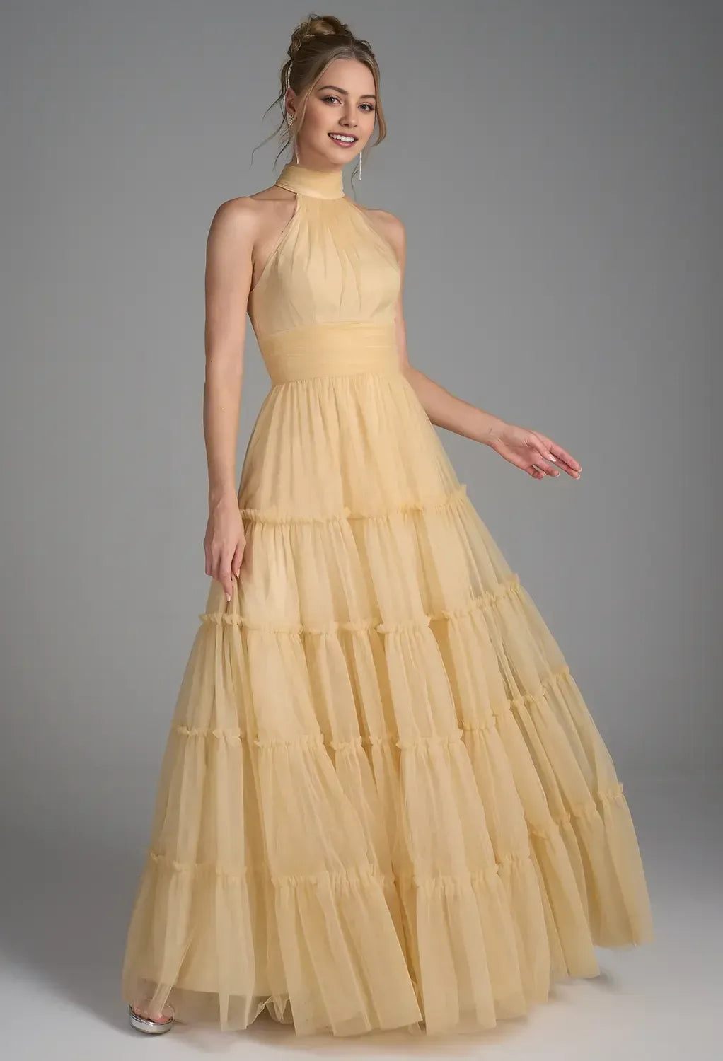 Elegant A-Line Halter Neck Sleeveless Zipper Back Floor Length Tulle Tiered Prom Dresses