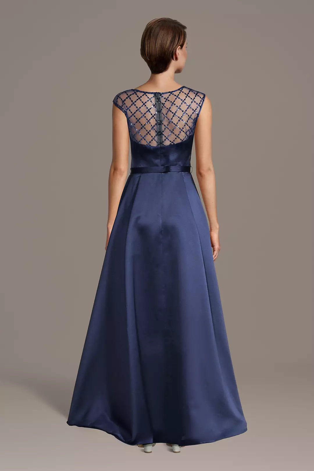 Elegant A-Line Round Neck Sheer Sleeve Grid Back High Low Mother of the Bride Dresses