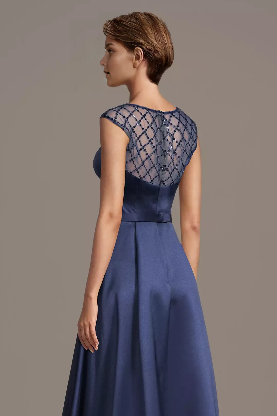 Elegant A-Line Round Neck Sheer Sleeve Grid Back High Low Mother of the Bride Dresses