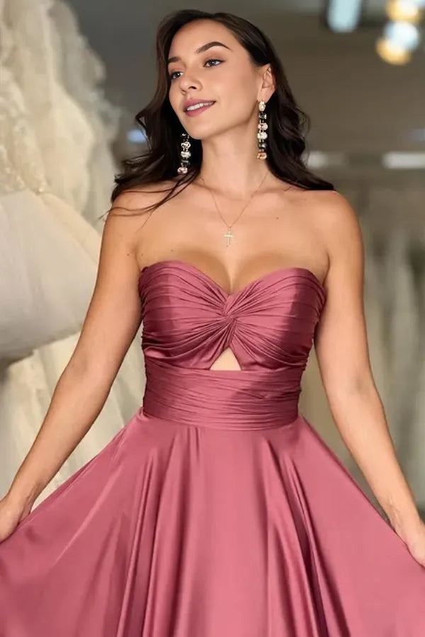 Elegant A-Line Strapless Sleeveless Lace Up  Pleated Floor-Length Prom Dress for ladies Hot Sale