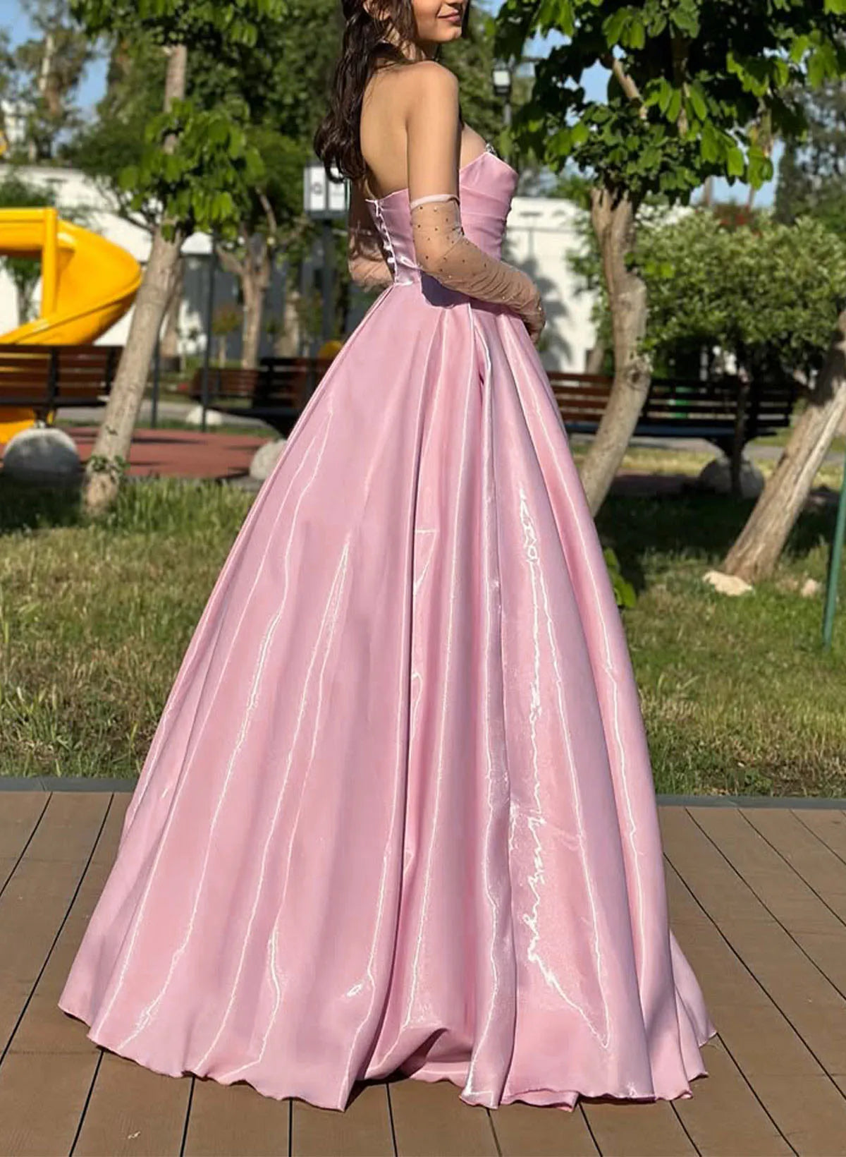 Elegant A-Line Sweetheart Neck Strapless Back Zip Sequin Satin Floor-Length Prom Dress with Beading