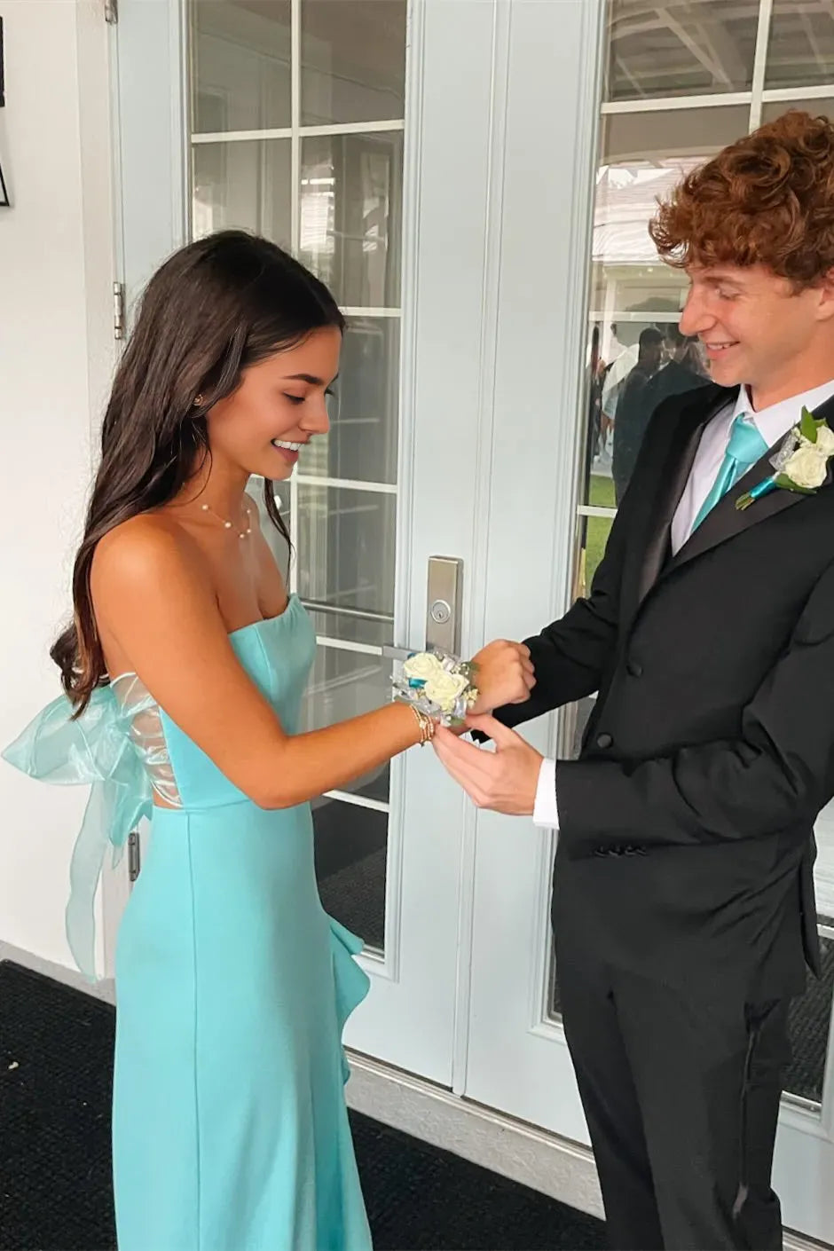 Elegant A-line Square Neck Sleeveless Ruffled Bow -Back Lace-up Floor-Length Prom Dress with Slit Hot Sale