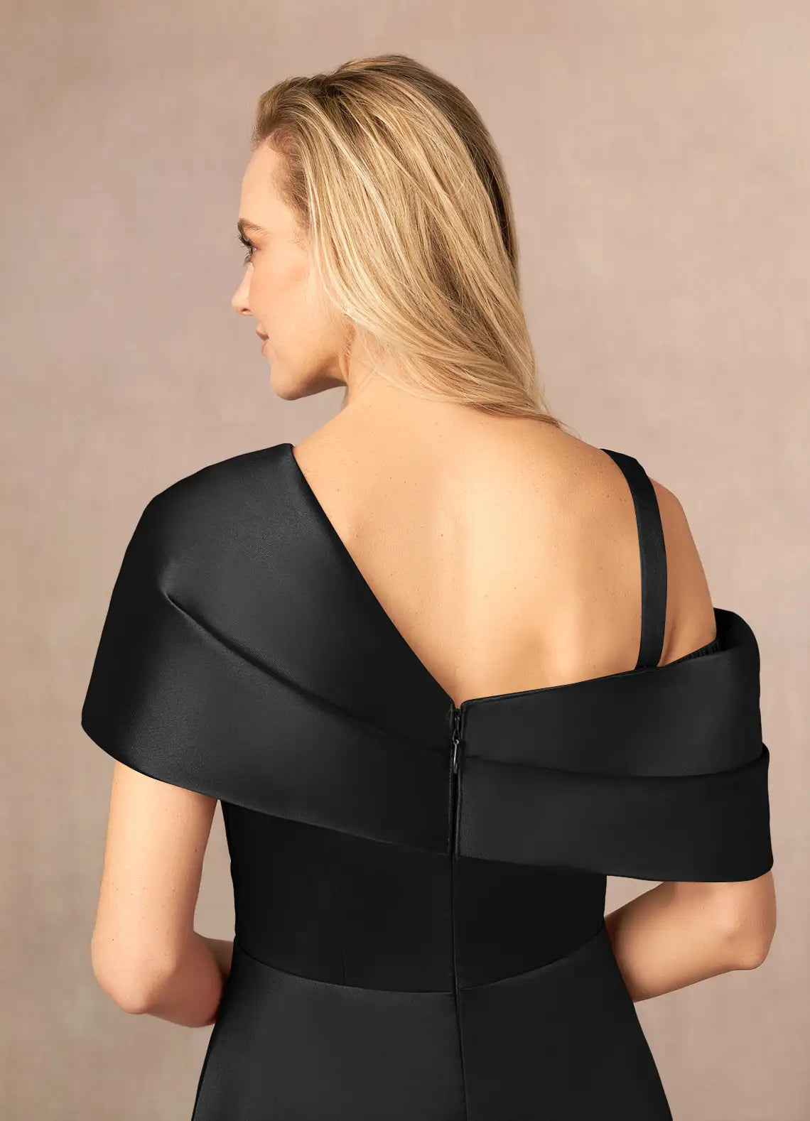 Elegant Black A-Line Asymmetrical neckline Cold Shoulder Sleeve Spaghetti Straps Back Zip Floor-Length Side Leg Slit Mother of the Bride Dress hot sale