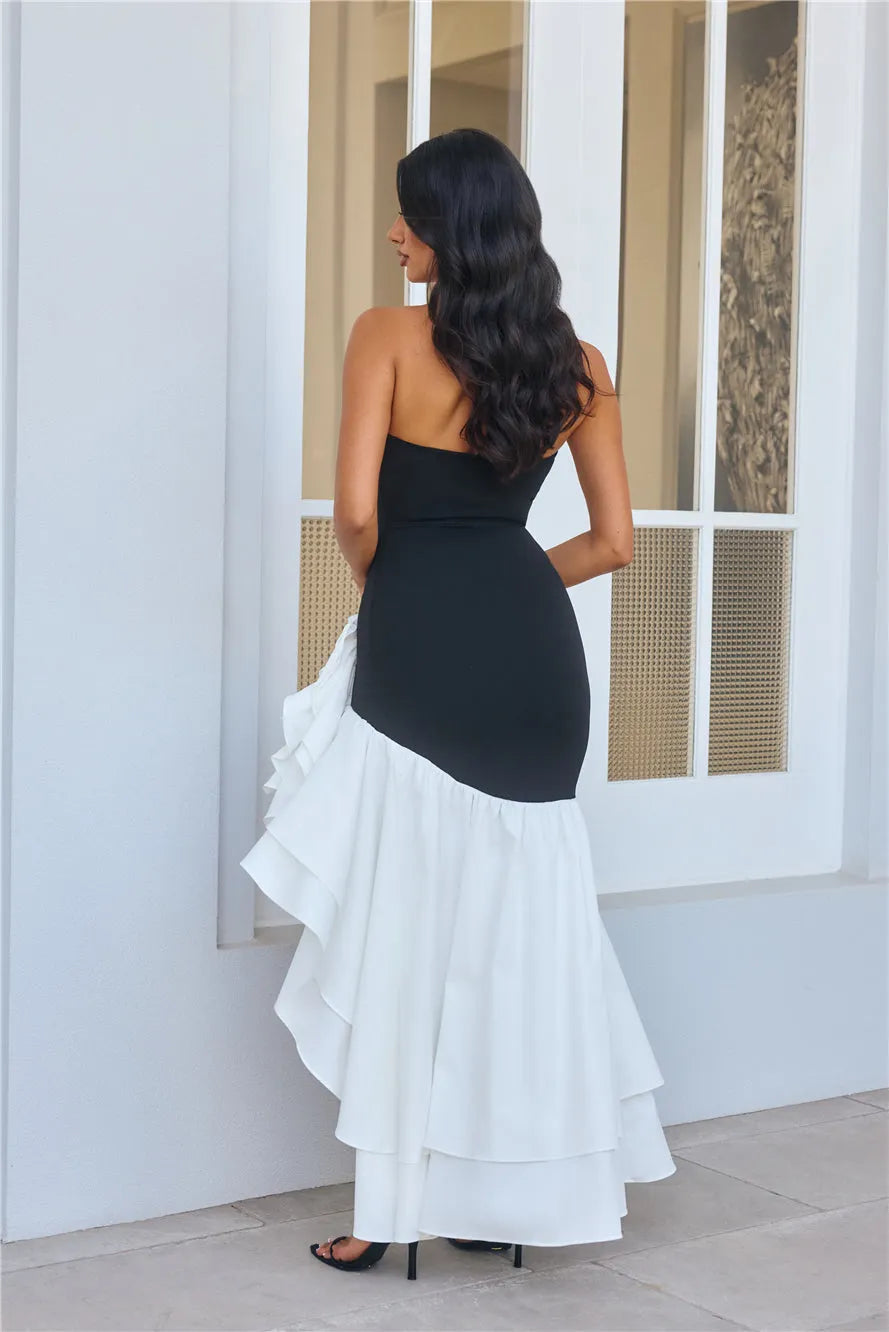 Elegant Black Mermaid Strapless Neck Sleeveless Back Zip High -Low Ruffled Contrast Prom Dress with Slit