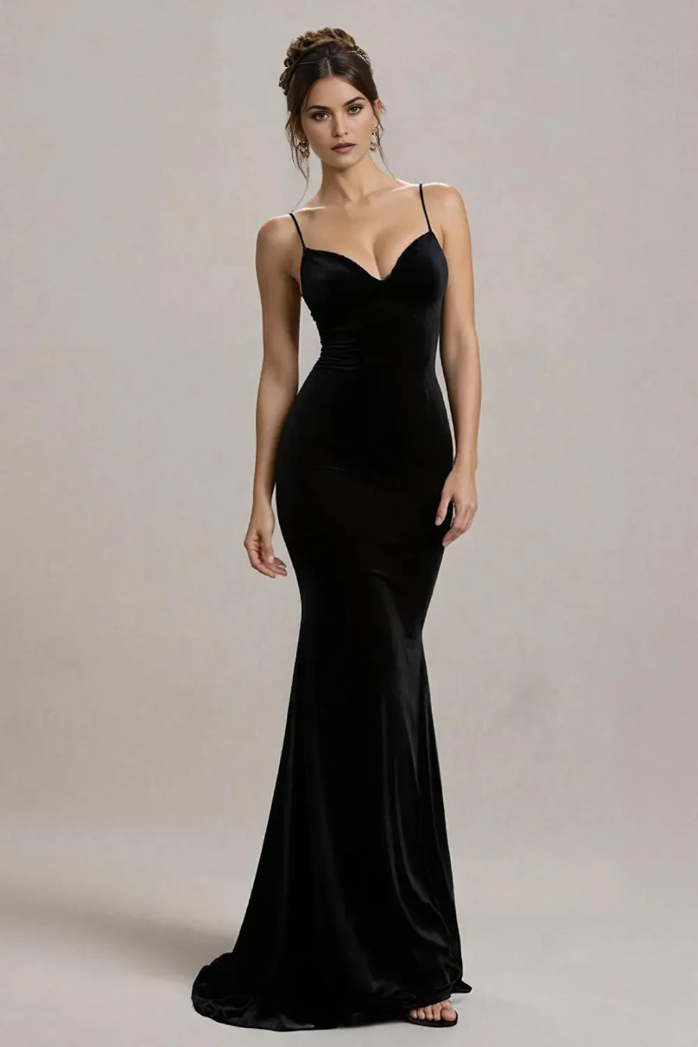 Elegant Black Mermaid V-Neck Spaghetti-Straps Backless Velvet Floor-Length Prom Dresses