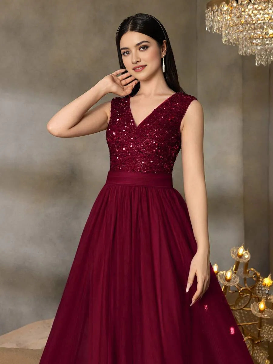 Elegant Burgundy A-Line V-Neck Sleeveless Back Zip Sequin Tulle Floor-Length Prom Dress