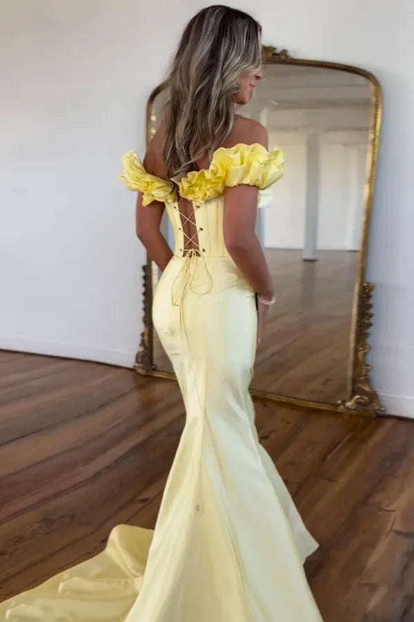Elegant Mermaid Off-Shoulder Ruffled Closet Lace-Up Prom Dress with  Floor-Length High Side Slit