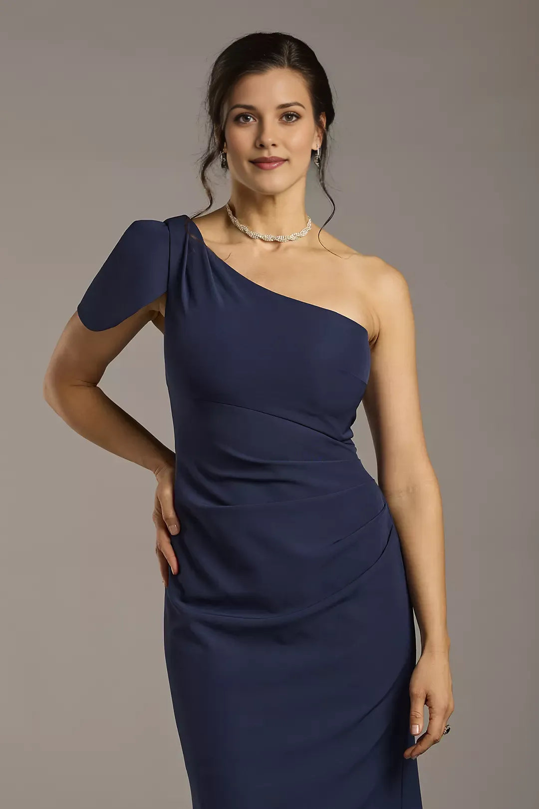 Elegant Mermaid One-Shoulder Draped Crepe Short Sleeve Back Zip Floor-Length Mother of the Bride Dress