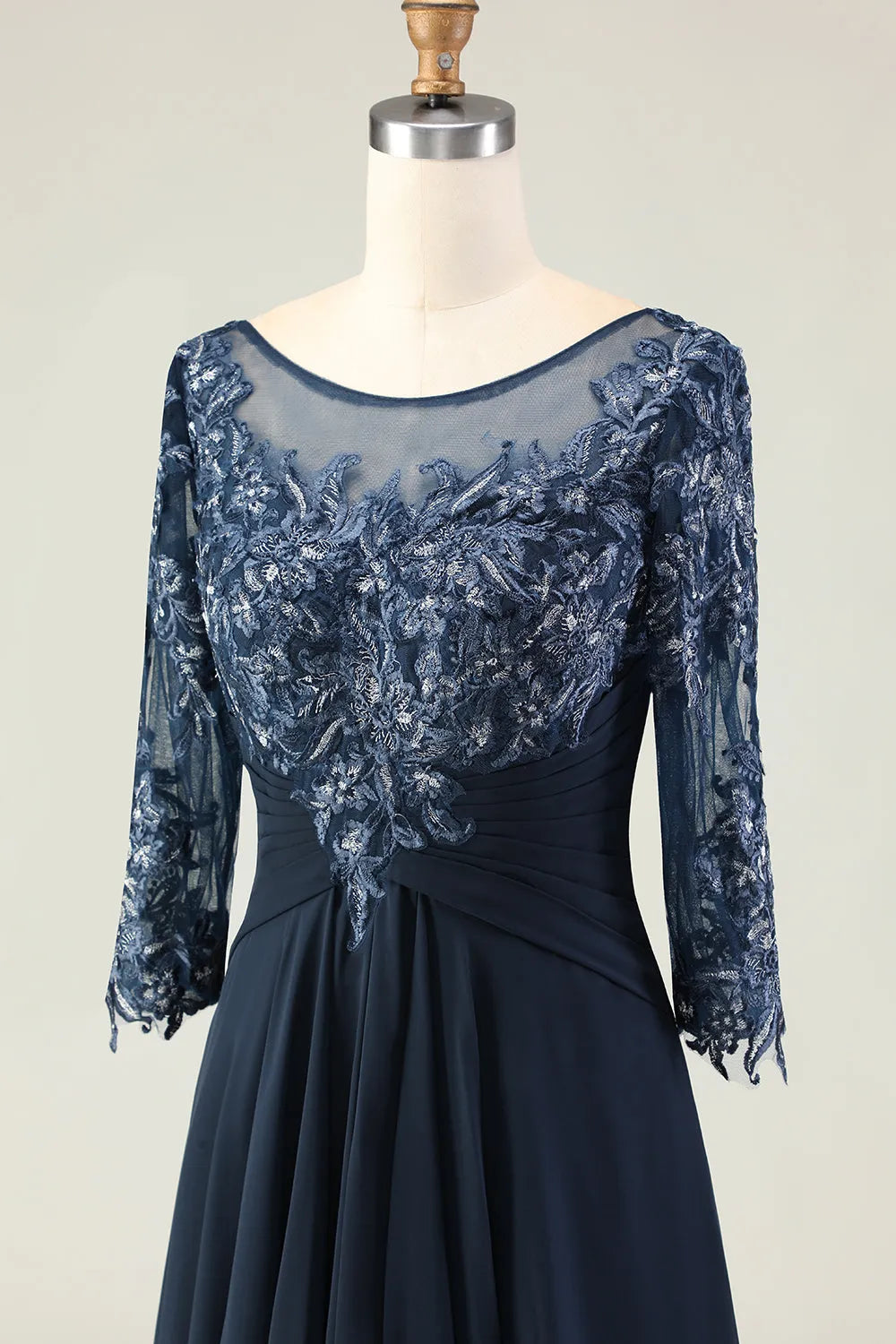 Elegant Navy A-Line Scoop Neck Half Sleeve Lace Up Back Appliqued Mother Of The Bride Dresses