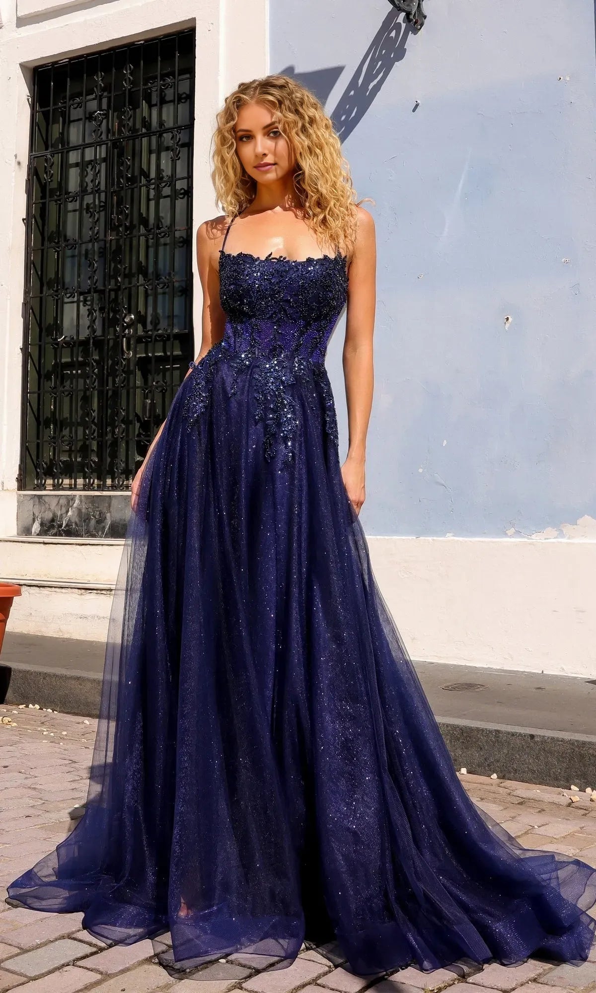 Elegant Navy Blue A-Line Spaghetti Strap Sleeveless Open-Back Floor-Length Beaded Glitter Tulle Prom Dress