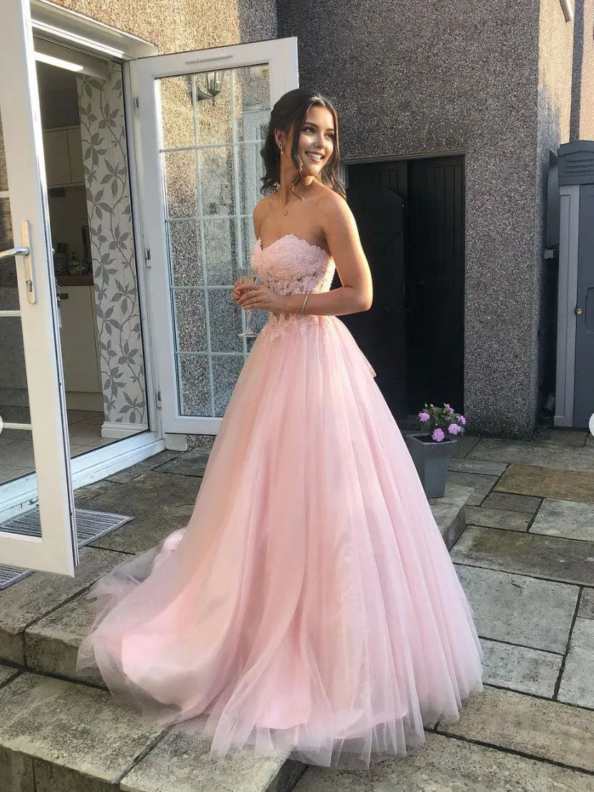 Elegant Pink A-Line Sweetheart Neck Strapless Lace Up Lace Tulle Applique Corset-Back Floor-Length Prom Dress