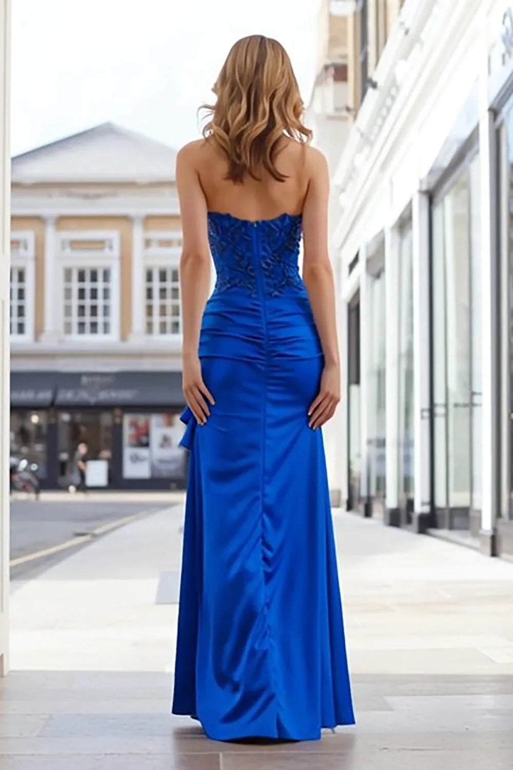 Elegant Royal Blue Mermaid Strapless Sleeveless Appliqued Lace-Embroidered Back Zip High-Slit Floor-Length Prom Dress