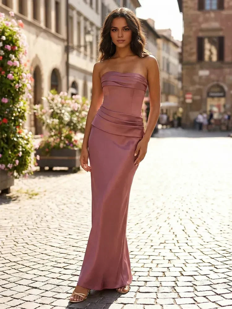 Elegant Fitted Strapless Ruched Dusty Rose Floor-Length Prom Dresses Women's Gown