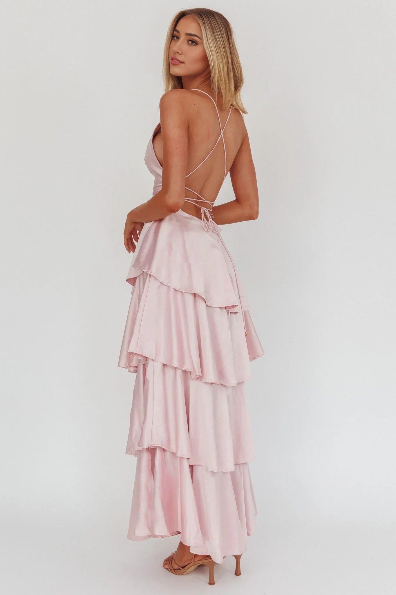 Enchanting satin medium length multi-layer pleated edge multi-layer ruffle edge off shoulder bridesmaid dress