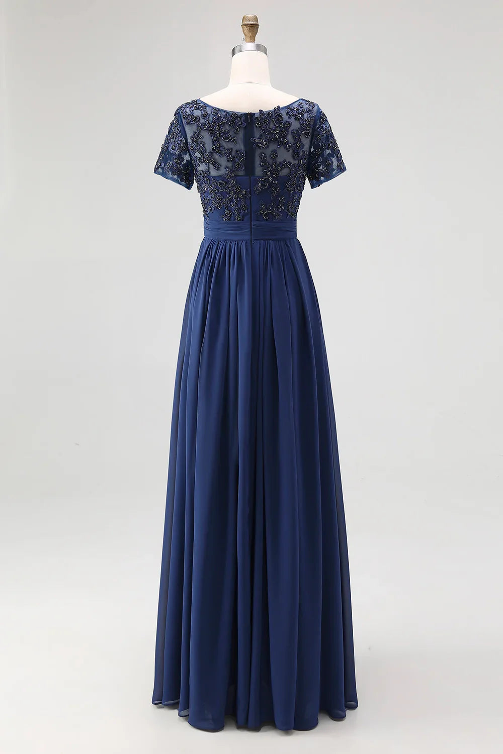 Exquisite and elegant A-line boat collar decal long bridal mother dress