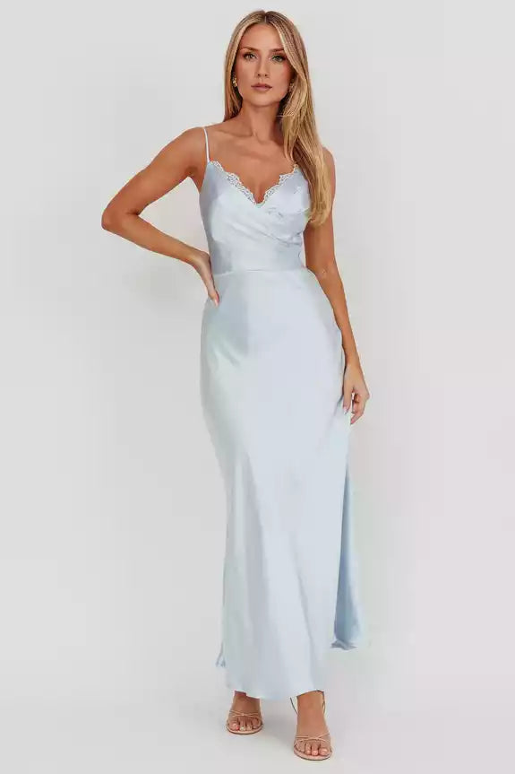 Exquisite lace edge collar with lining, sloping collar and zipper at the back Bridesmaid Dresses