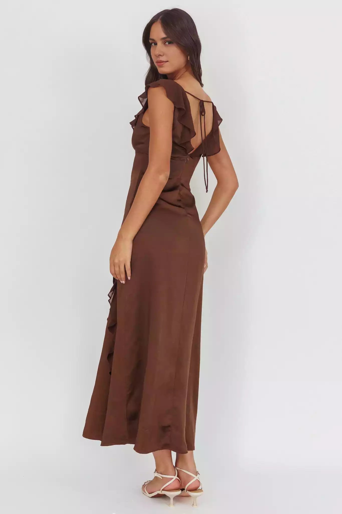 Exquisite ruffled edges with unlined back and zipper for stunning styling Prom Dresses