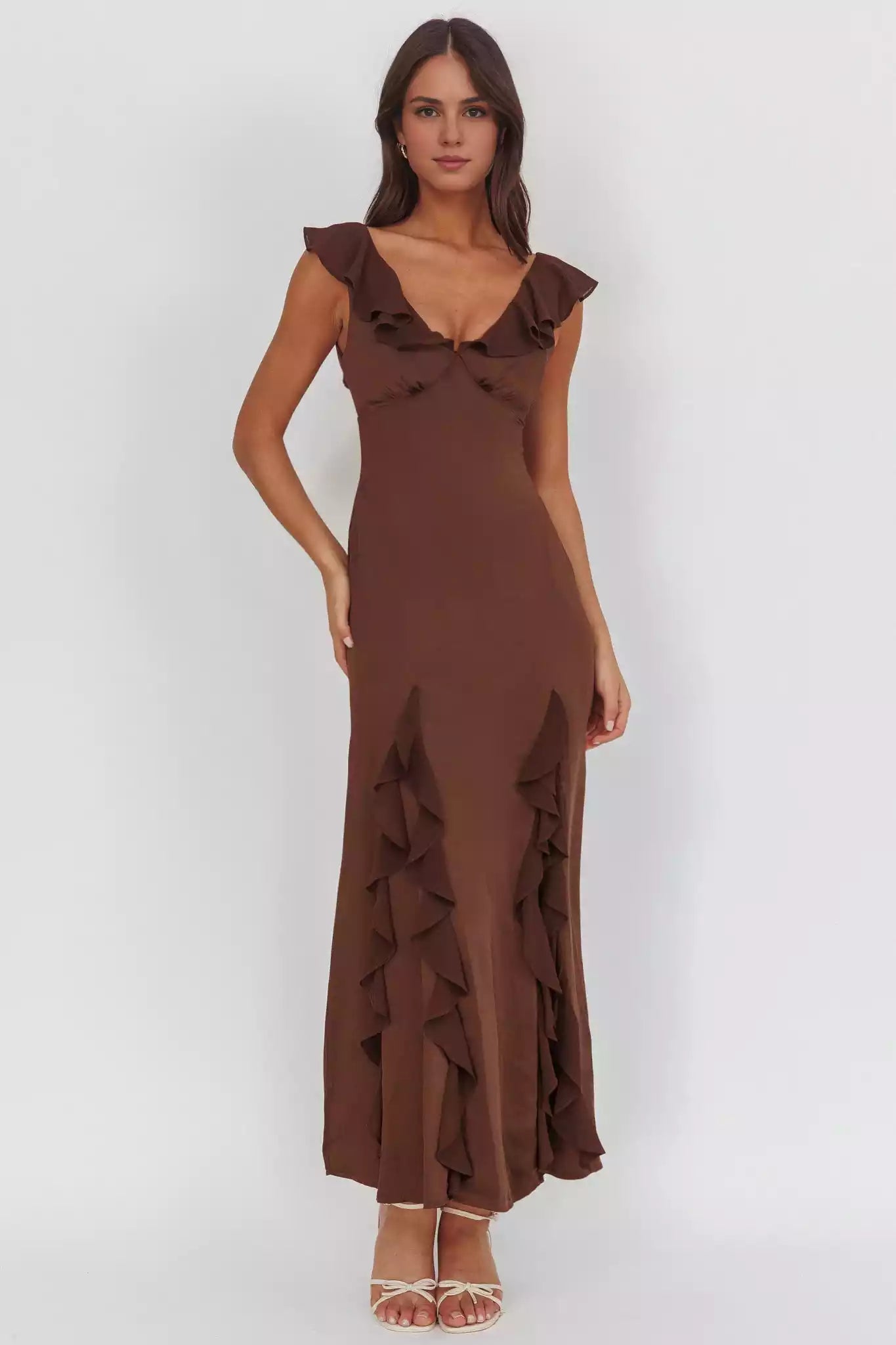 Exquisite ruffled edges with unlined back and zipper for stunning styling Prom Dresses