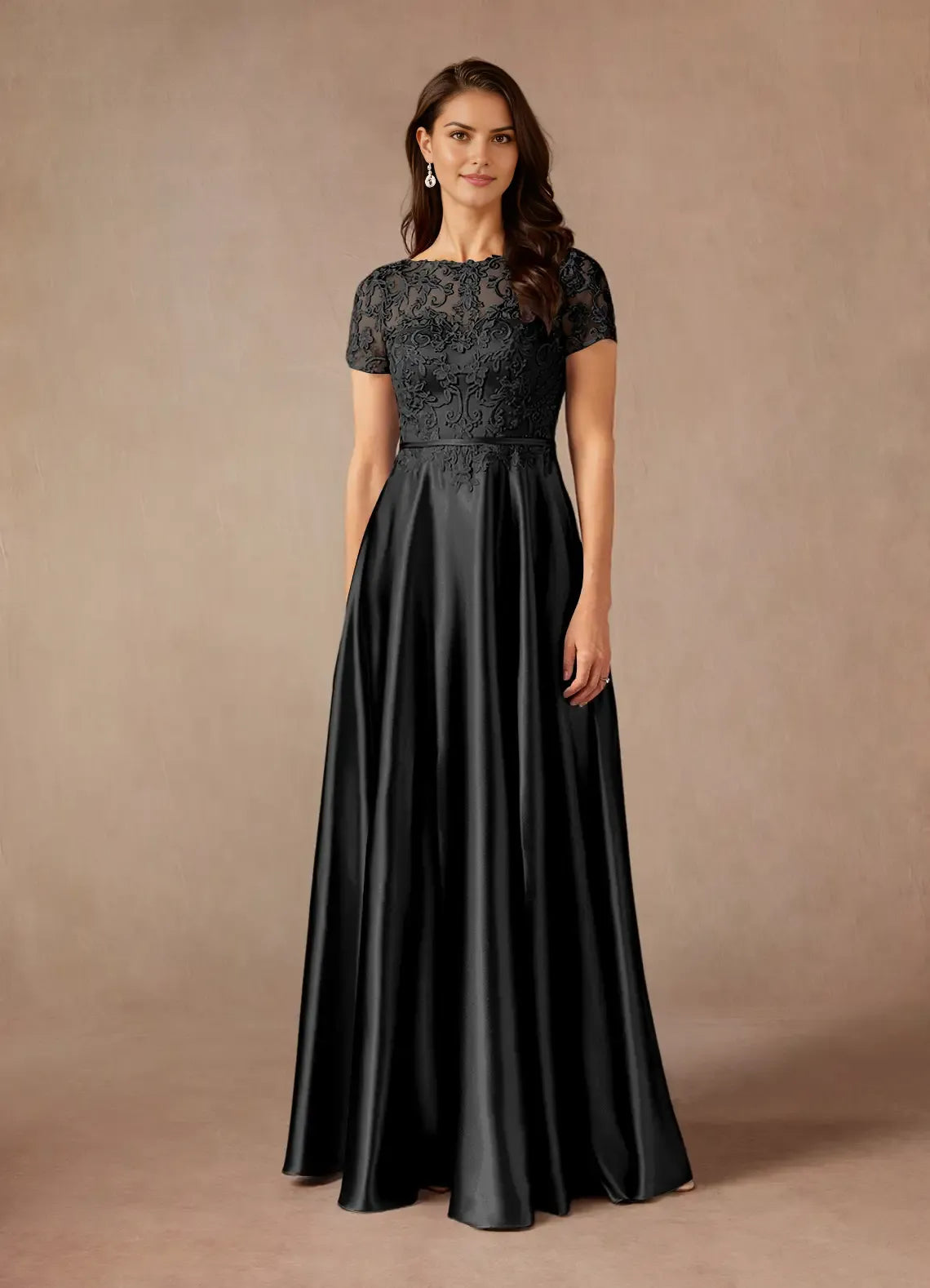 Fashion Black A-Line Lace Scoop Neck Short Sleeves Keyhole Back Zip Floor-Length Mother of the Bride Dress for female guests